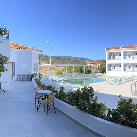 פטרה Hotel Defkalion מראה חיצוני תמונה